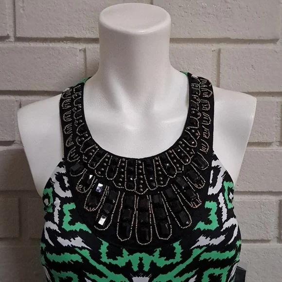 International Concepts Green/Black/White Bead & Gem Formal Dress. Size Small NWT - Picture 3 of 14